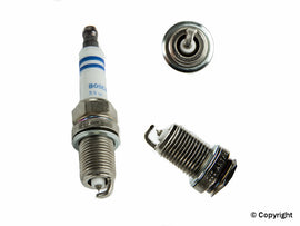 Bosch OE Fine Wire Single Platinum Spark Plug - Bosch Platinum 6713