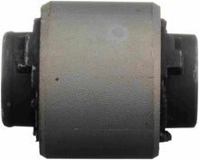 Load image into Gallery viewer, Suspension Control Arm Bushing - Delphi TD1792W