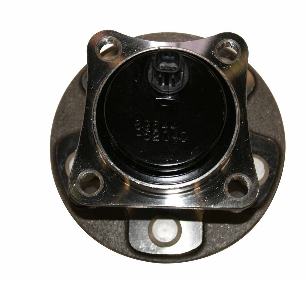 Wheel Bearing and Hub Assembly - GMB 770-0052