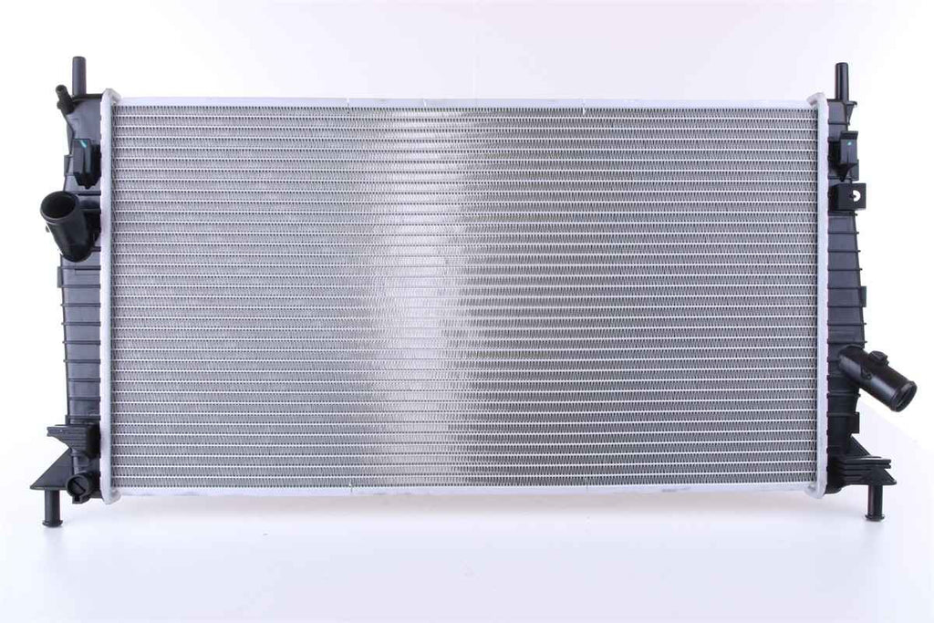 Radiator - Nissens 62017A