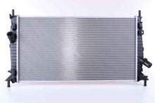 Load image into Gallery viewer, Radiator - Nissens 62017A