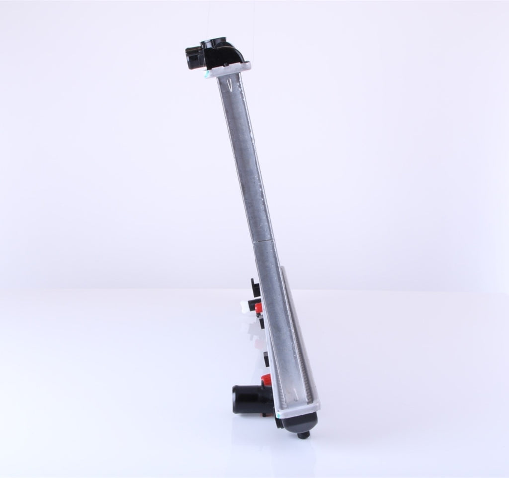 Radiator - Nissens 64653A