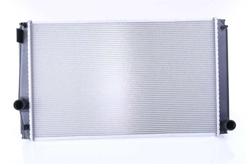 Radiator - Nissens 64678A