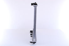 Load image into Gallery viewer, Radiator - Nissens 68143