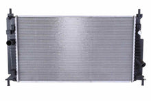 Load image into Gallery viewer, Radiator - Nissens 68521