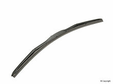 Load image into Gallery viewer, Hybrid Windshield Wiper Blade - Denso Designer 160-3118
