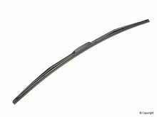 Load image into Gallery viewer, Hybrid Windshield Wiper Blade - Denso Designer 160-3126