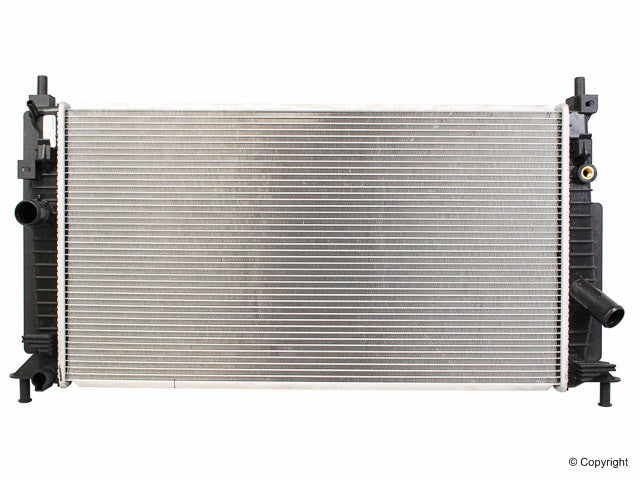 Radiator - Denso 221-3508